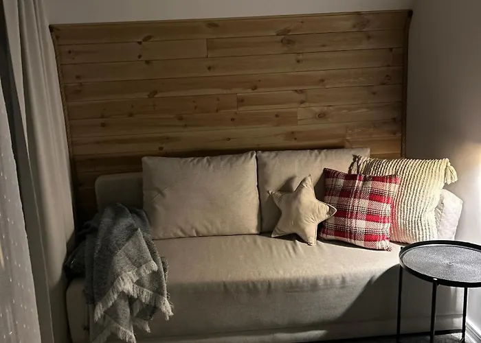 別荘 Bursztyn ムジェジノ